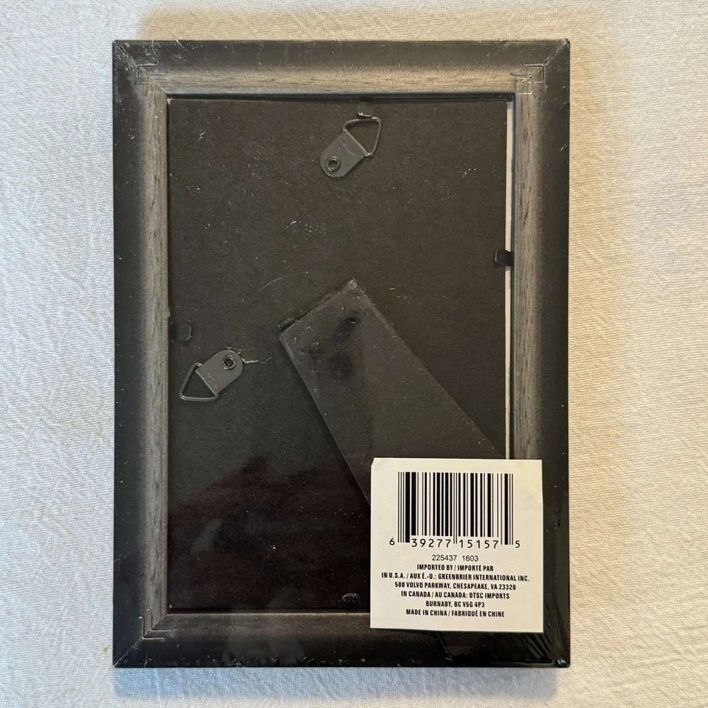 Black 4” x 6” Picture Frame